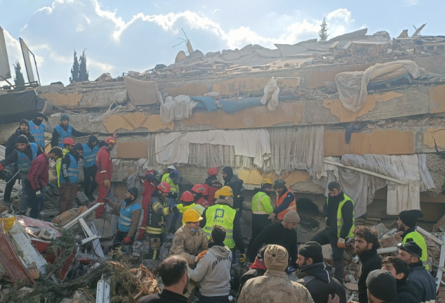 独家对话中联重科土耳其救援队：在废墟上的144小时