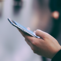 “在那边,呼吸一口空气都要钱” 跟着《孤注一掷》看6大电诈手段