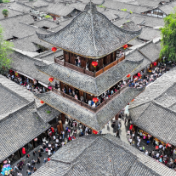 国庆文旅弘扬国韵花式翻新 培育国潮消费新场景