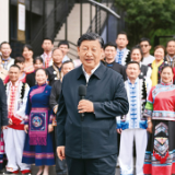 习近平：必须坚持人民至上