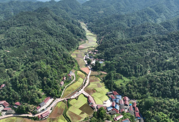 通溪村，我的“阿勒泰”