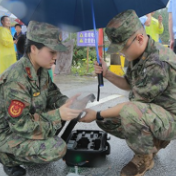 株洲市炎陵县人武部组织民兵执行抗洪抢险任务