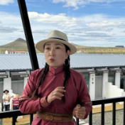 石榴花开·籽籽同心｜草原火山下的返乡创业者