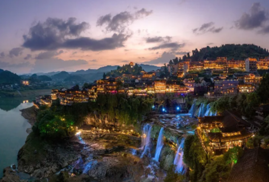 湖南省文旅厅公布第二批旅游市场导游乱象、强制消费等问题典型案例