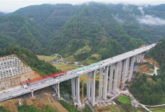 湘桂再添跨省大通道 衡南高速城步至龙胜（湘桂界）段贯通