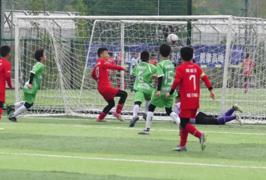 湖南省青少年足球俱乐部联赛收官，长沙苗苗夺得冠军