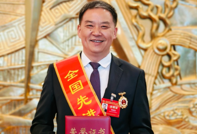 扎根基层33载！湘潭农技专家邓述东喜获