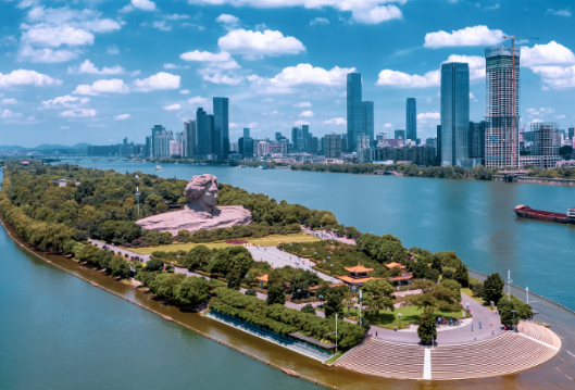 一组数据看新春假期各地旅游热度 岳麓山-橘子洲旅游区居湖南第一