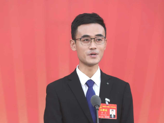 张川：抱团规模化种植 打响品牌卖向全国海外 ｜ 直击代表通道