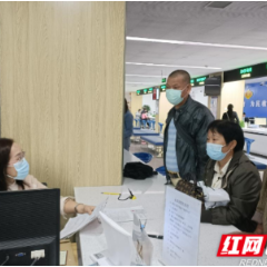 用心守护群众利益，她是最温暖的一抹“芬芳”