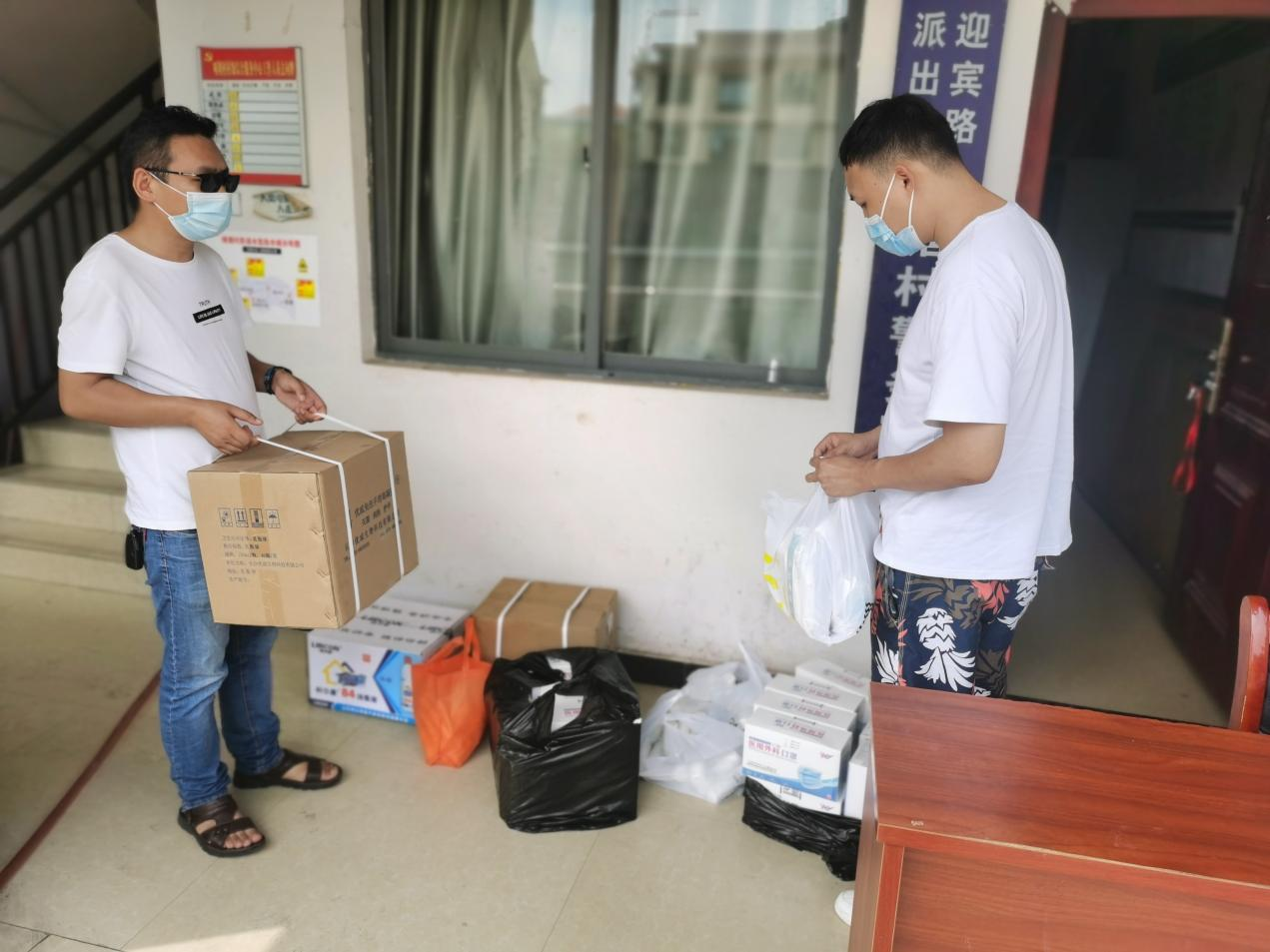 图片4.png 图片4.png