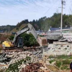 托口镇：战疫“不断档”，违建拆除进行时