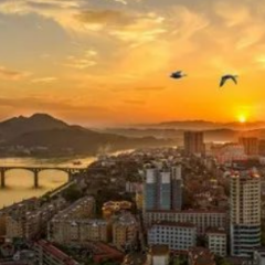 最高奖2万！第五届怀化市旅发大会公开征集→