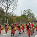 龙狮起舞闹元宵 中方荆坪古村民俗巡游火热举行