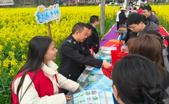 中方县：花海奏响平安曲 共赴铜湾安全约