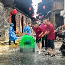 水退人进 防疫跟上 靖州开展全域灾后消杀