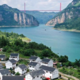 新思想引领新征程·时代答卷丨再闯新路看西部 接续奋斗开新局