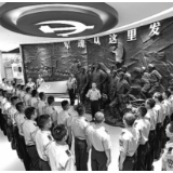 新时代强军兴军的时代标杆