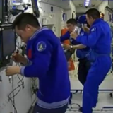 中国共产党人的精神谱系丨载人航天精神：用拼搏担当创造发射“0失误”、回收“10环打靶”优异成绩