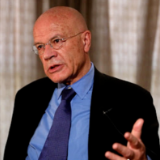 马丁·雅克连发8推：“西方正在打一场败仗”，西方需要与中国架起桥梁，而不是筑起高墙