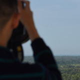 “追”火箭的青年