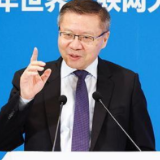 张维为：对西方媒体的恶毒攻击，该迎头痛击一定要迎头痛击
