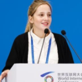 意大利网红博主：传播最真实的中国，“撸起袖子加油干”