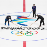 新华全媒+丨北京冬奥会LOGO闪耀“双奥场馆”五棵松体育中心