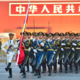 120秒看2022年国庆天安门广场升旗仪式