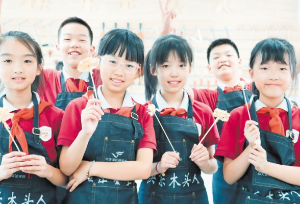 小学生 “变身”小木匠 长沙市已建劳动与实践教育基地170个