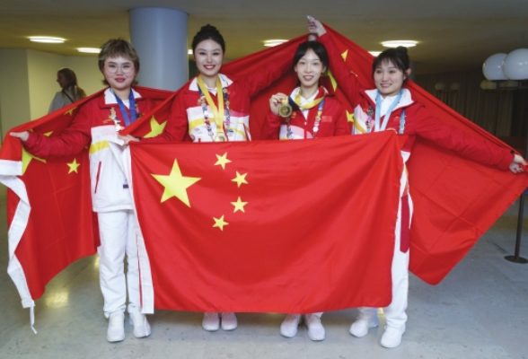 湖南教师获世界比赛金牌