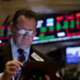 美国三大股指收盘大跌