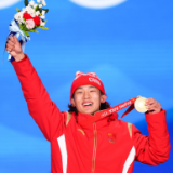 “中国的年轻人做到了！” 多家主流美媒为苏翊鸣、谷爱凌点赞