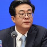 发改委:让全民健身公共服务资源跟着人转、跟着人走