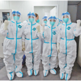 多个省份援沪医疗队陆续进驻方舱医院：充实医疗力量 携手抗击疫情