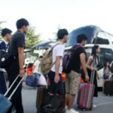 国务院联防联控机制：返乡高校学生确需隔离的免除集中隔离费