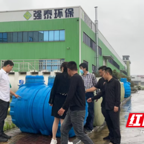 岳阳市：推行“三重三抓”  扎实推进农村“厕所革命”