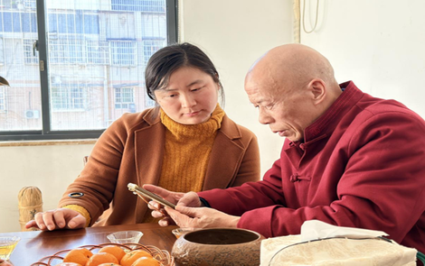 “破译孩子成长密码”公益沙龙走进社区，家长收获因材施教新方案