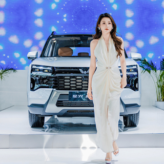 首发权益价5.98万元起 五菱星光560长沙国际车展硬派登场