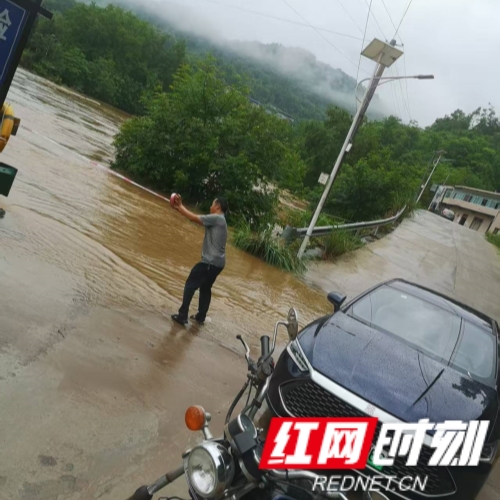 拉線1.jpg