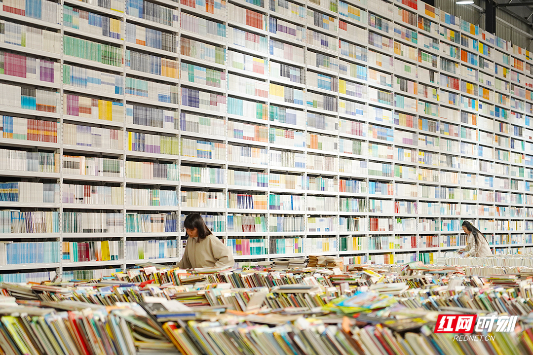 DSC04060副本.jpg DSC04060副本.jpg