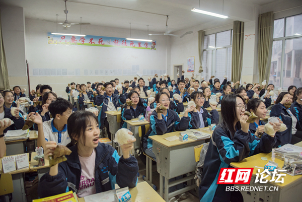 121026owqs3zqbqk0aepe9.jpg 121026owqs3zqbqk0aepe9.jpg