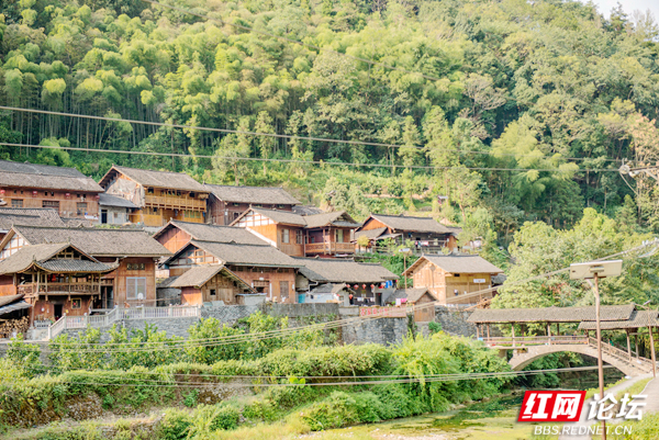 102117ja1eewlpxpeu555w.jpg 102117ja1eewlpxpeu555w.jpg