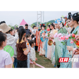 好评中国丨让文旅“流量”变民生“留量”