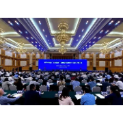 康镇麟出席长沙市推进“三高四新”战略暨投资环境推介会，并开展粤港澳大湾区长沙商会恳谈活动