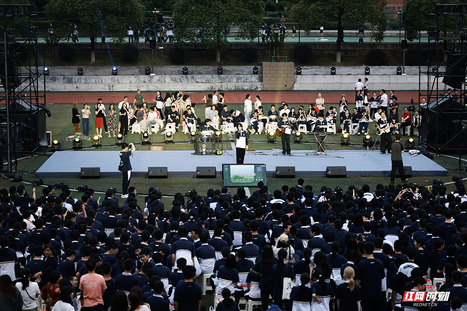 baaa98BF10098EFEB03F20F4334CD203BD4D 拷贝.jpg