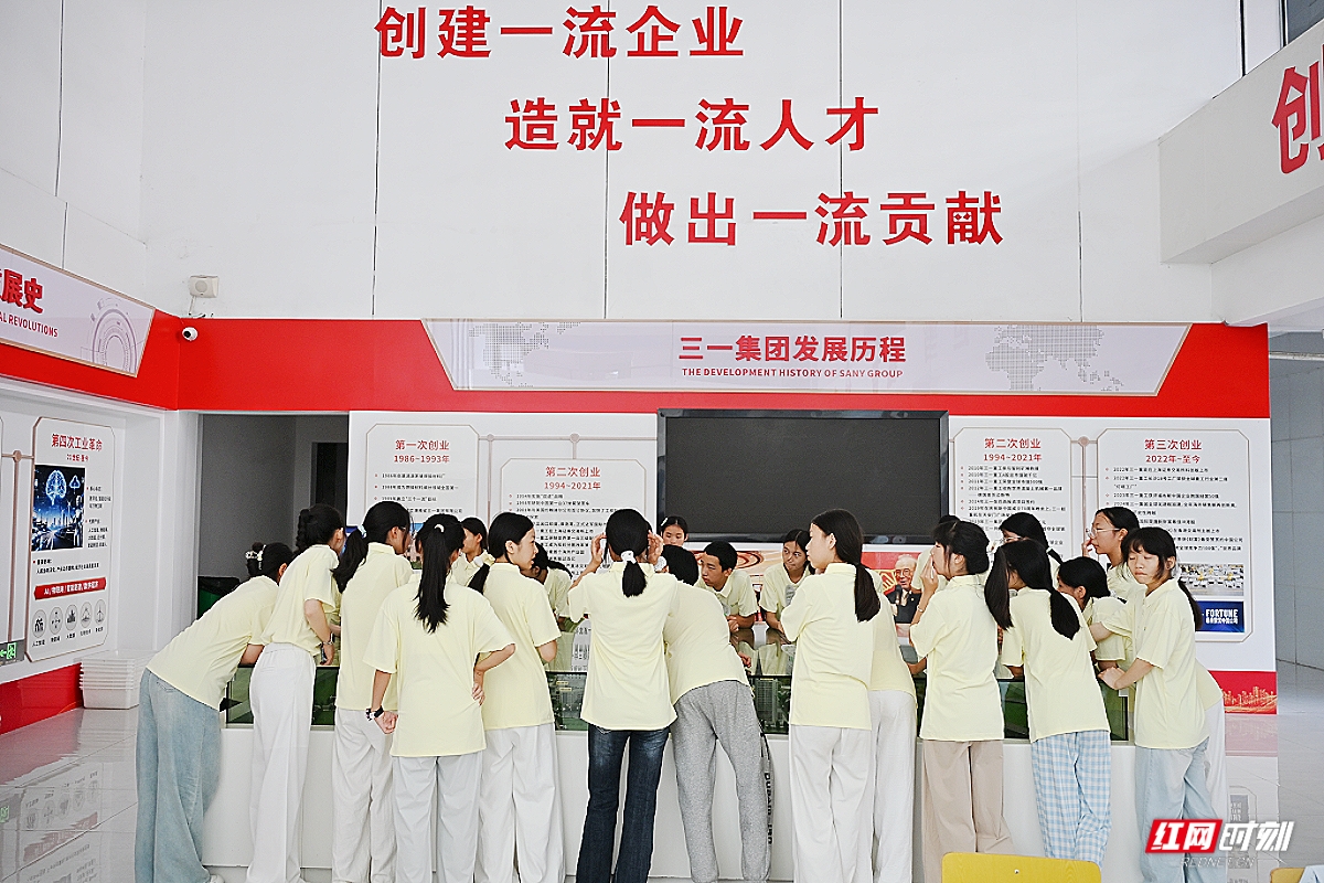 2bb91a022b94b3411228b88f489a2f36.jpg 2bb91a022b94b3411228b88f489a2f36.jpg