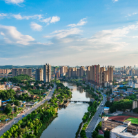 严华主持召开市委常委会会议暨市委党建工作领导小组会议