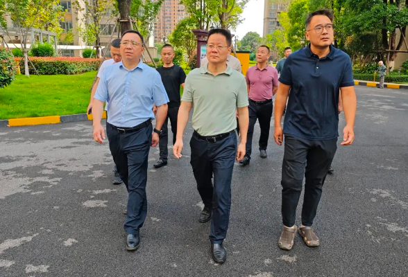 走找想促“三听三问”：刘耀奇督导调研保交楼、保交房工作