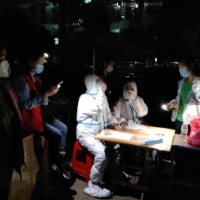 娄星区基层人大代表守护人民群众的健康绿码